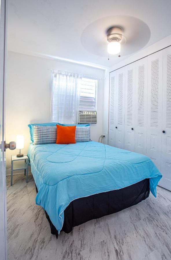 2A - Welcoming Apt Near Crashboat Beach 아과디야 외부 사진